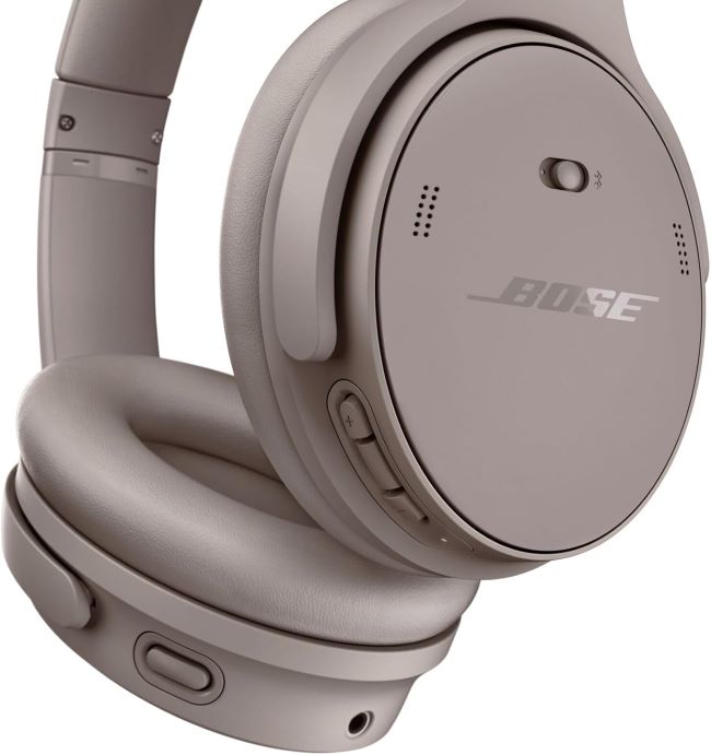 Bose QuietComfort headphones sandstone color with noise cancelling and USB-C charging for comfortable use